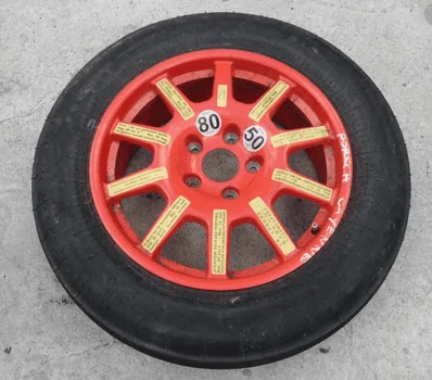 Tesla Cybertruck Full size spare tire 1615429249055