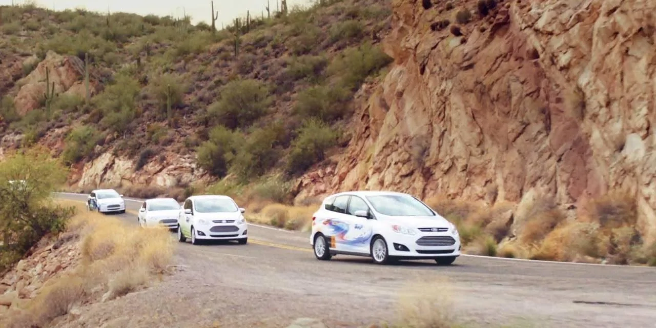 Tesla Cybertruck Arizona utility offers customers $1000 rebate to switch to electric cars SRP-electric-cars-1