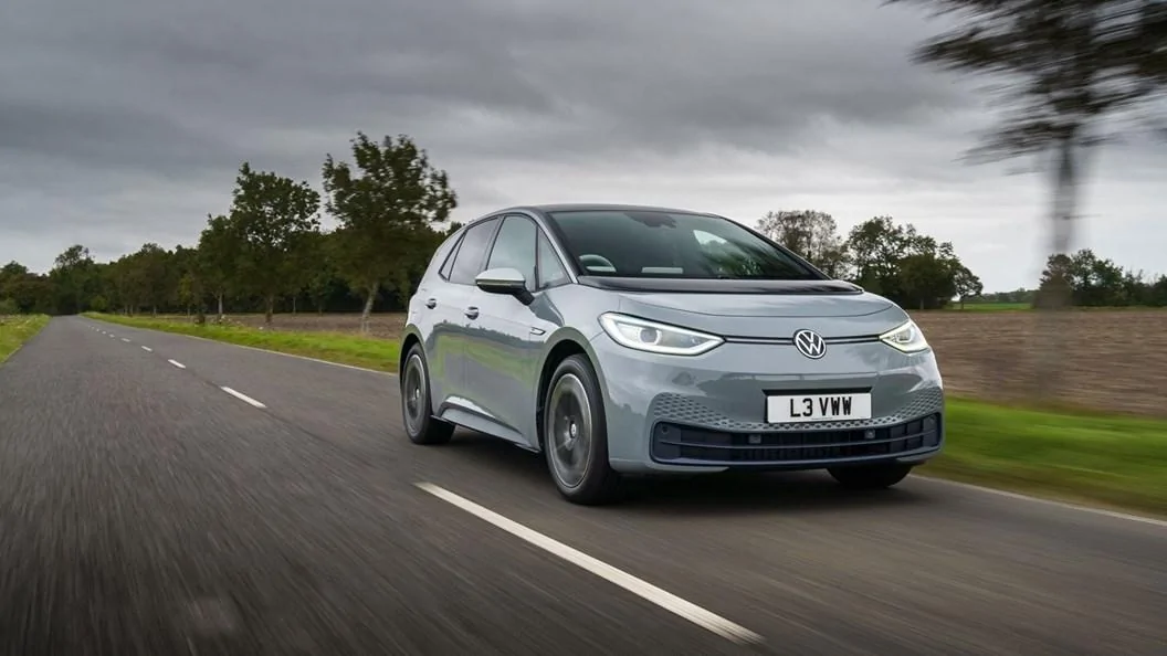 Tesla Cybertruck Volkswagen electric cars: what you need to know id3_030-2