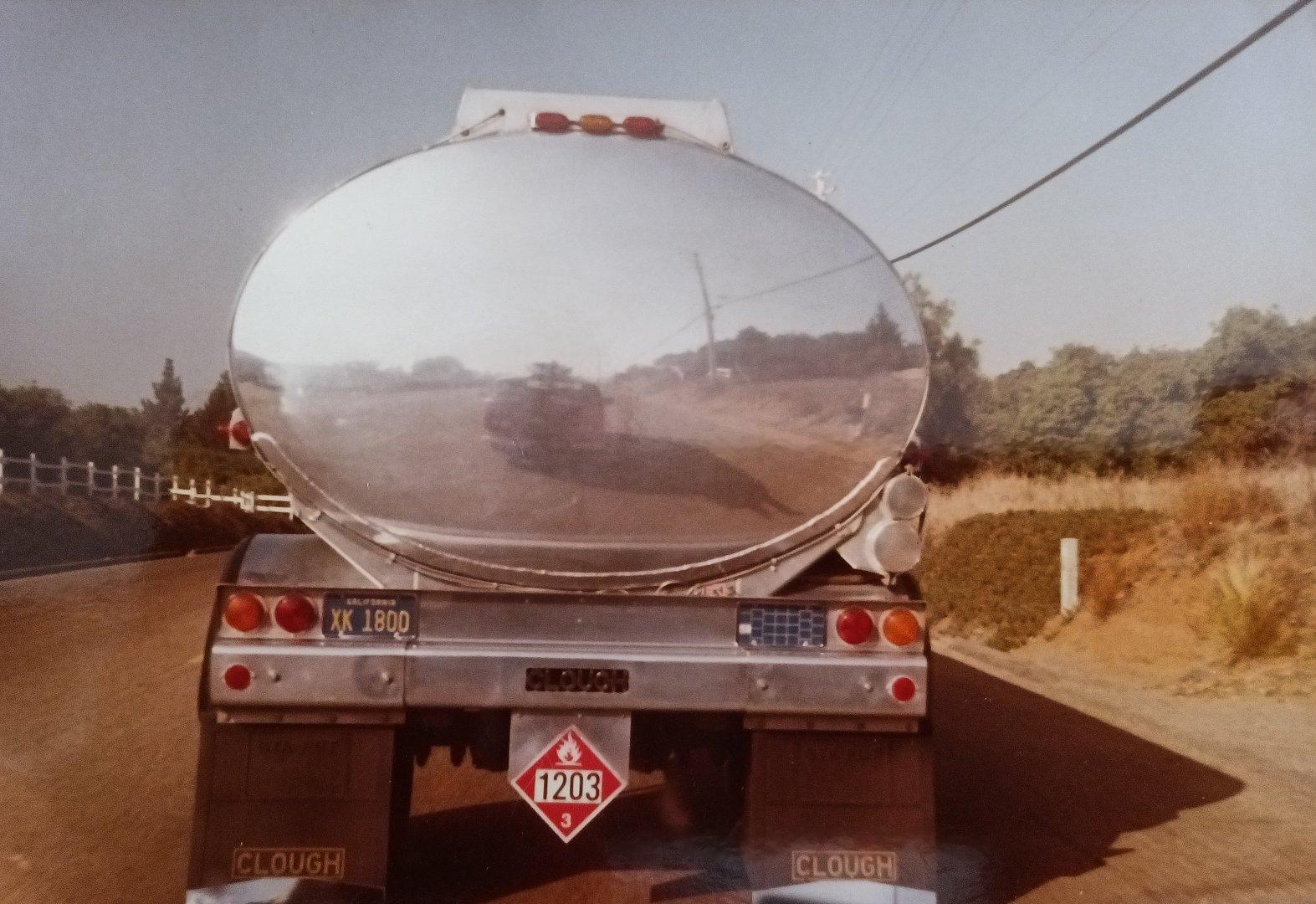 Tesla Cybertruck Cybertruck-Making it uniquely yours. gastruck