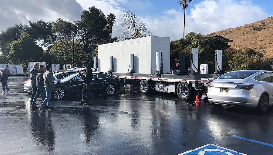 Tesla Cybertruck Tesla rolls out clever prefab Supercharger model for faster installations tesla-mobile-suprcharger-1