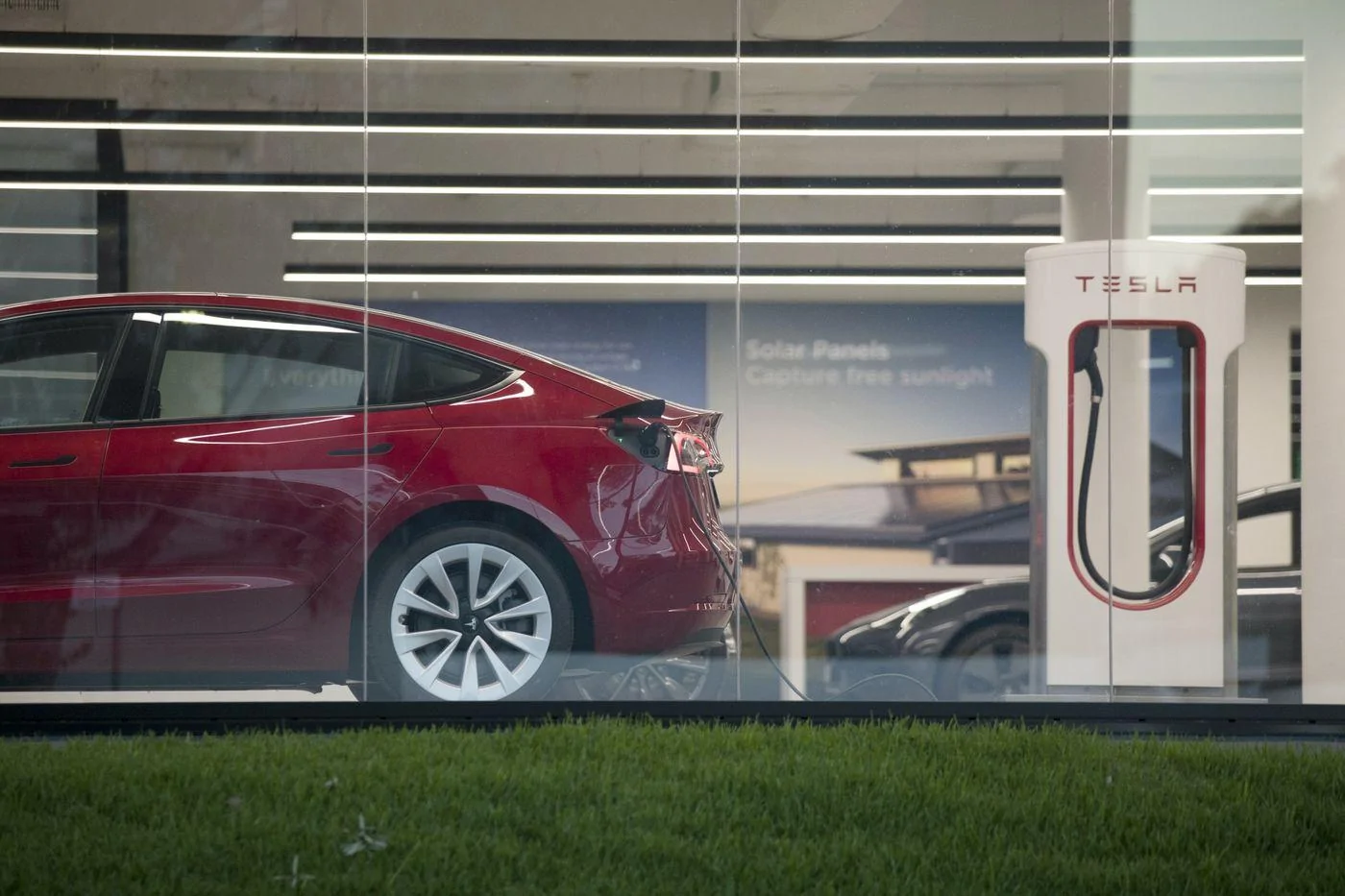 Tesla Cybertruck Even Tesla Can’t Overcome Australian Hostility to Electric Cars 1400x-1