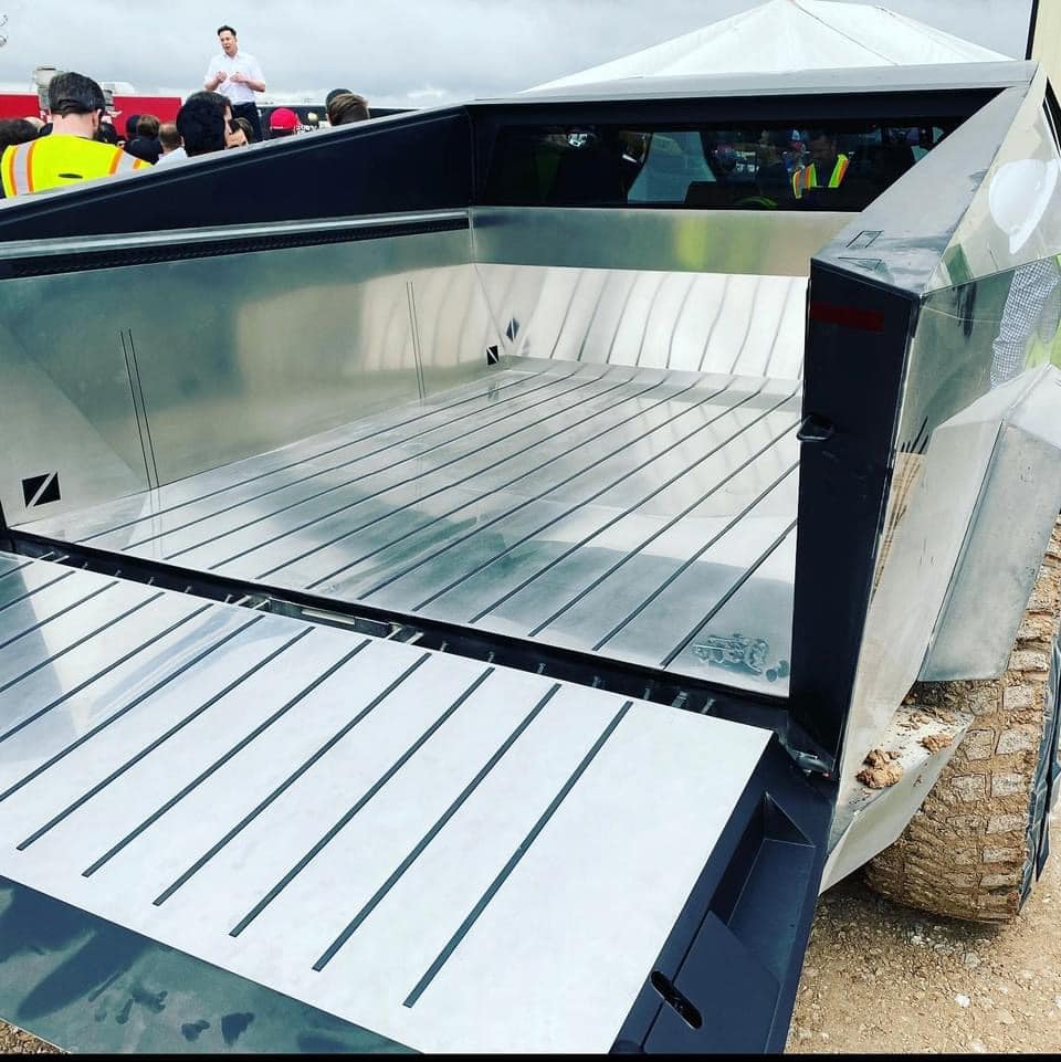 Tesla Cybertruck ? Cybertruck Spotted at Giga Texas Plant! + Interior Look with Yoke Steering Wheel and Performance Pedals! 175191196_3582898251813515_6052121231692197627_n
