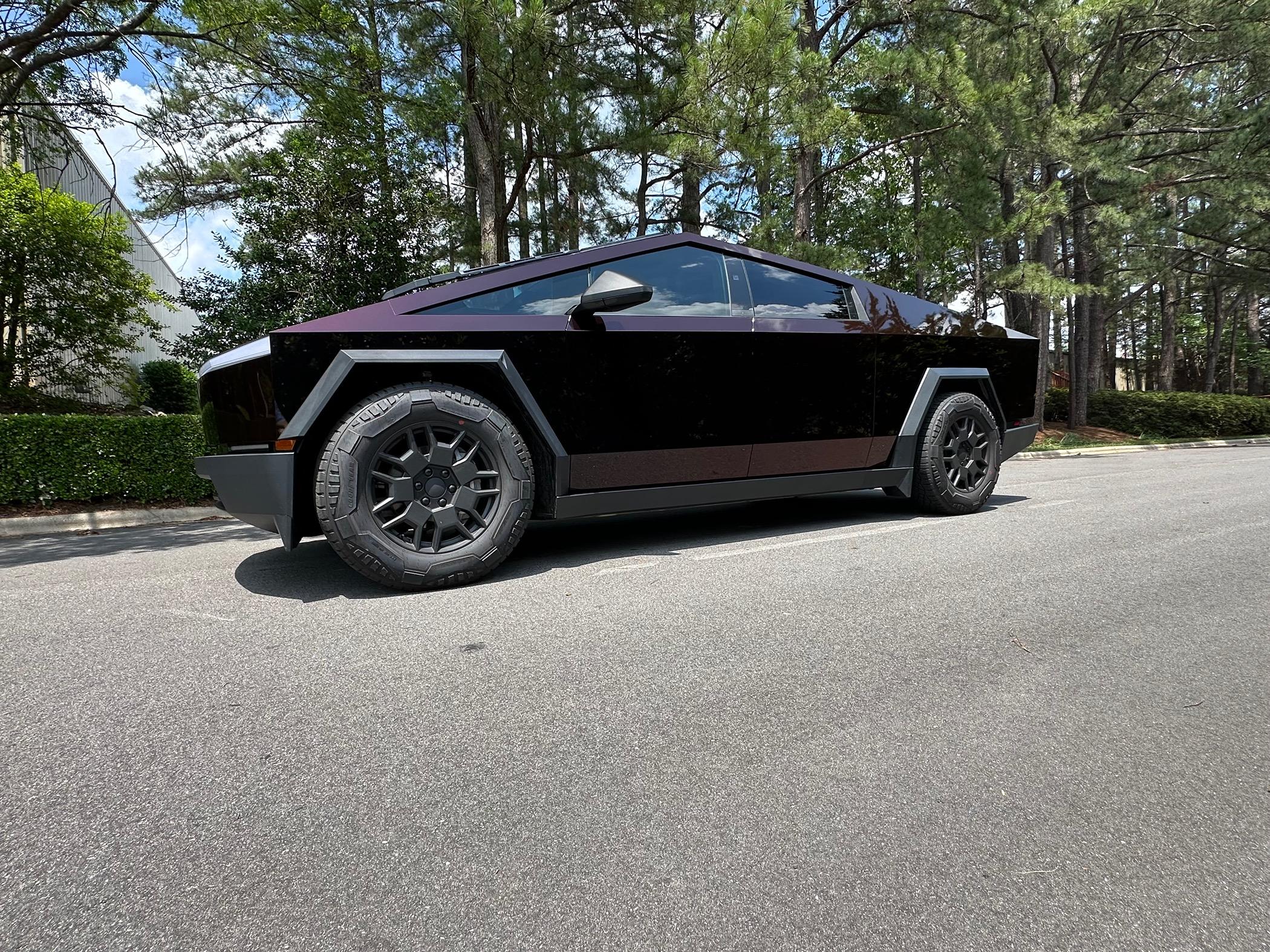 Tesla Cybertruck UPPF Black Phantom Red wrap looks awesome IMG_3547