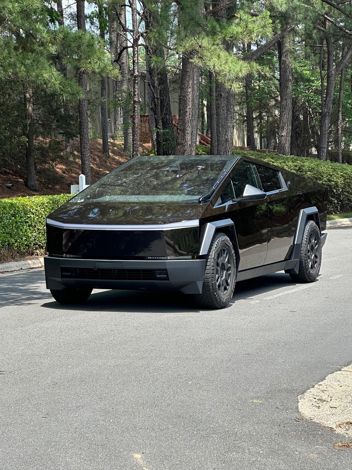 Tesla Cybertruck UPPF Black Phantom Red wrap looks awesome IMG_3543