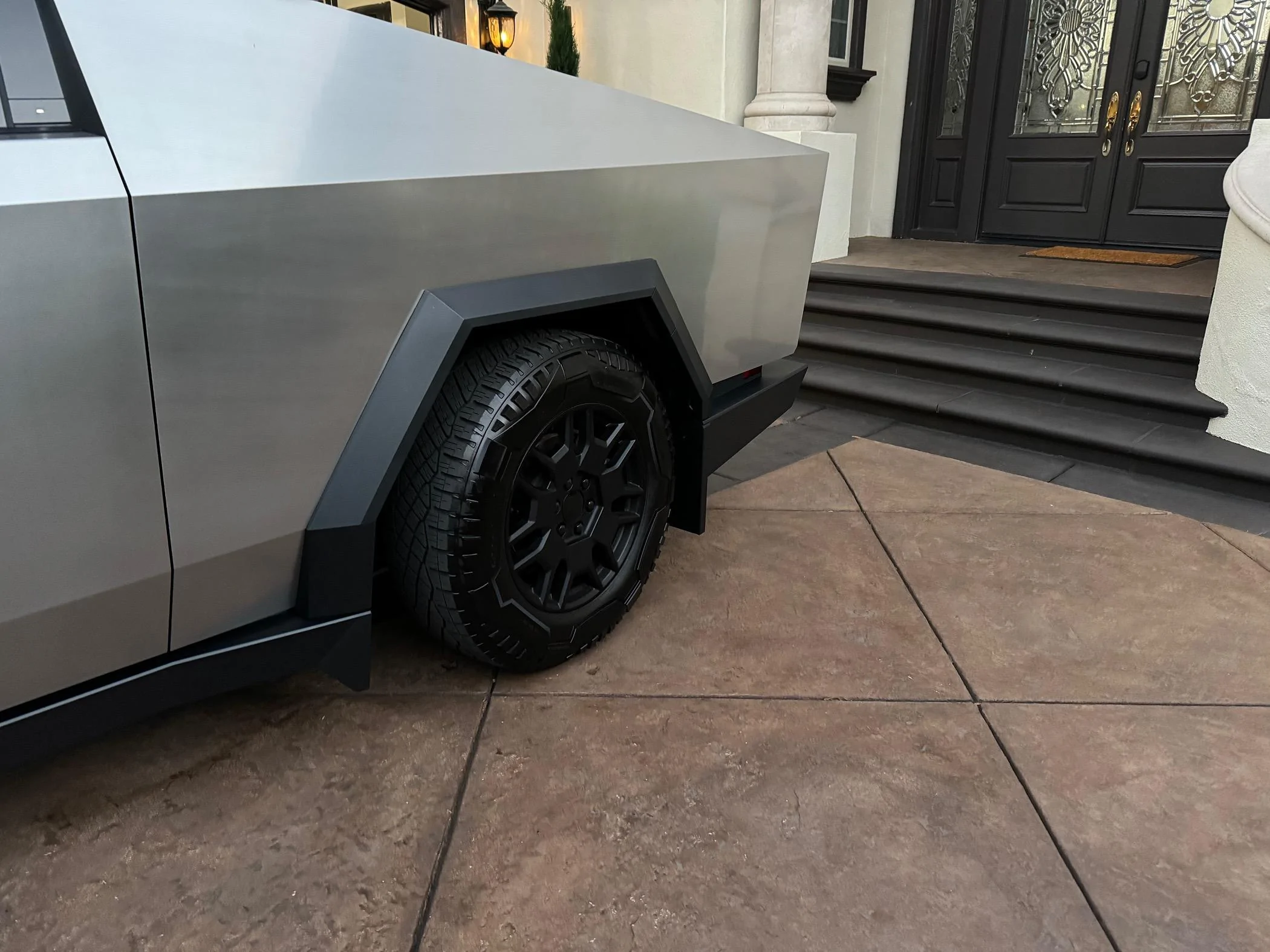 Tesla Cybertruck Tesla Mud Flaps - installed pics photos IMG_1318