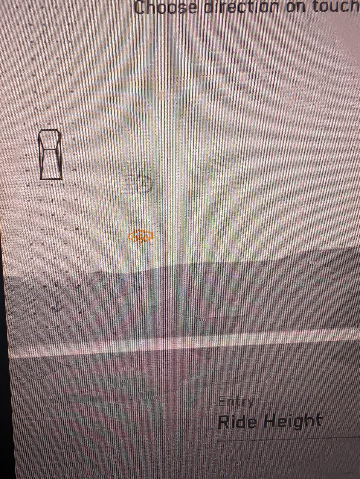 Tesla Cybertruck Unable to raise + unable to charge? PXL_20240609_001018645