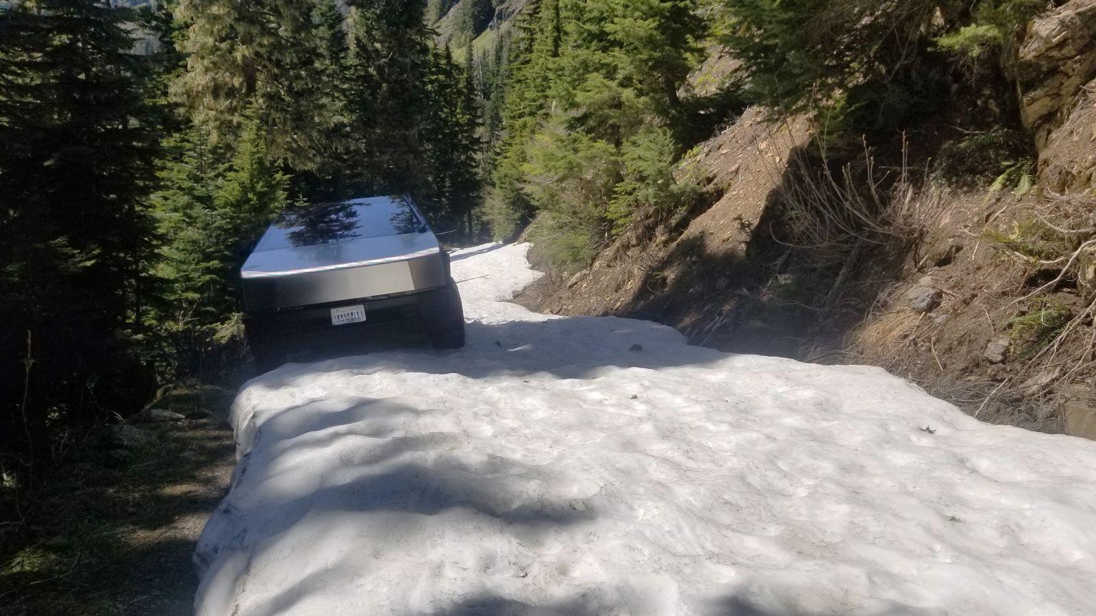 Tesla Cybertruck 🦾 Cybertruck doing truck stuff!  Post your photos! 20240607_151136adsm