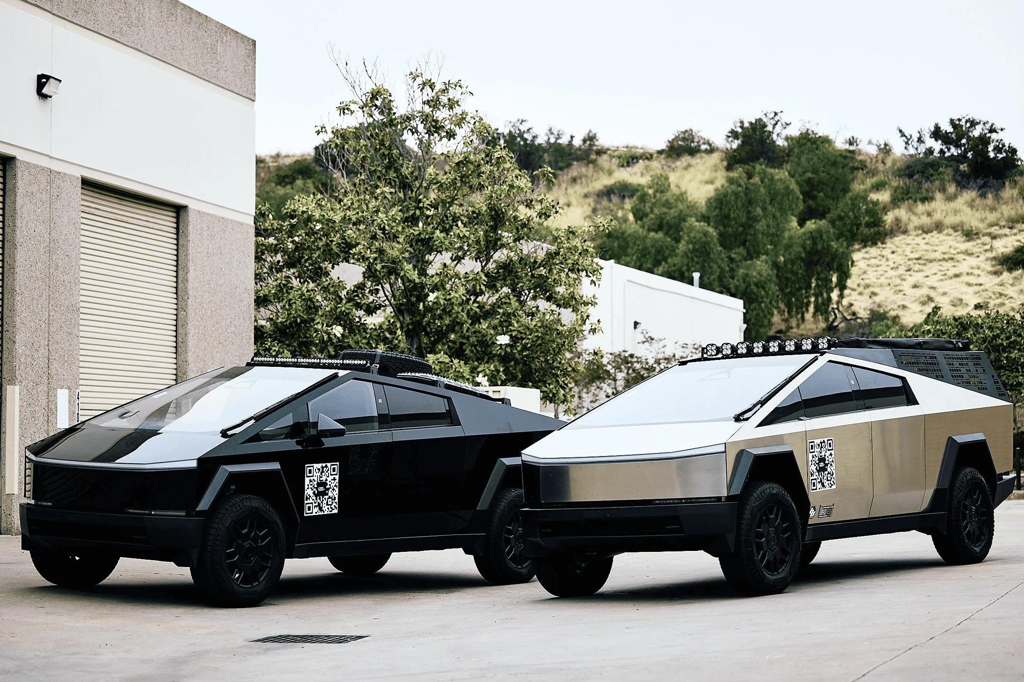 Tesla Cybertruck CYBERTRUCKco Billet Aluminum Heavy Duty Crossbars - Shipping now! tempImagebEsEes