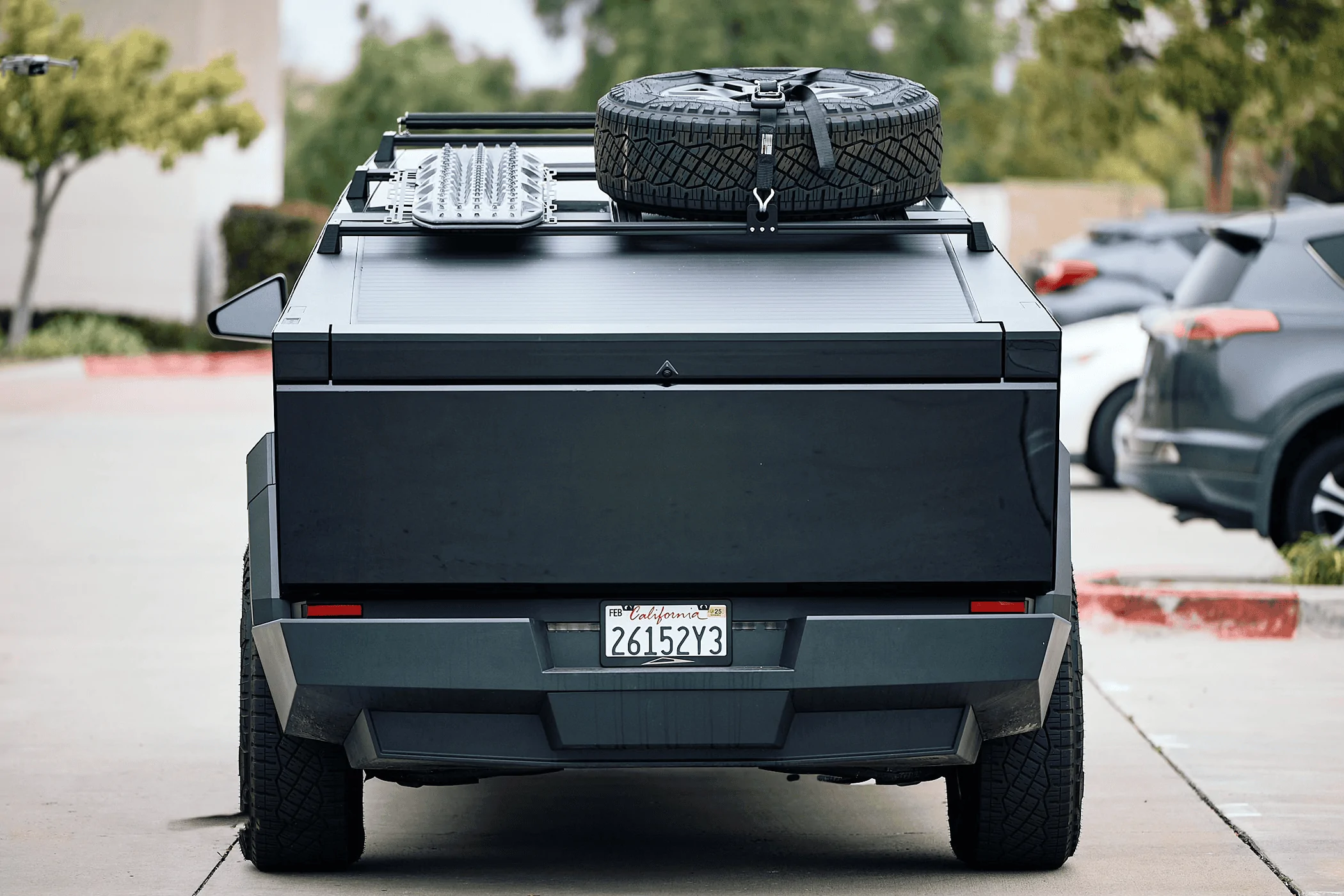 Tesla Cybertruck CYBERTRUCKco Billet Aluminum Heavy Duty Crossbars - Shipping now! tempImageRdpcDS