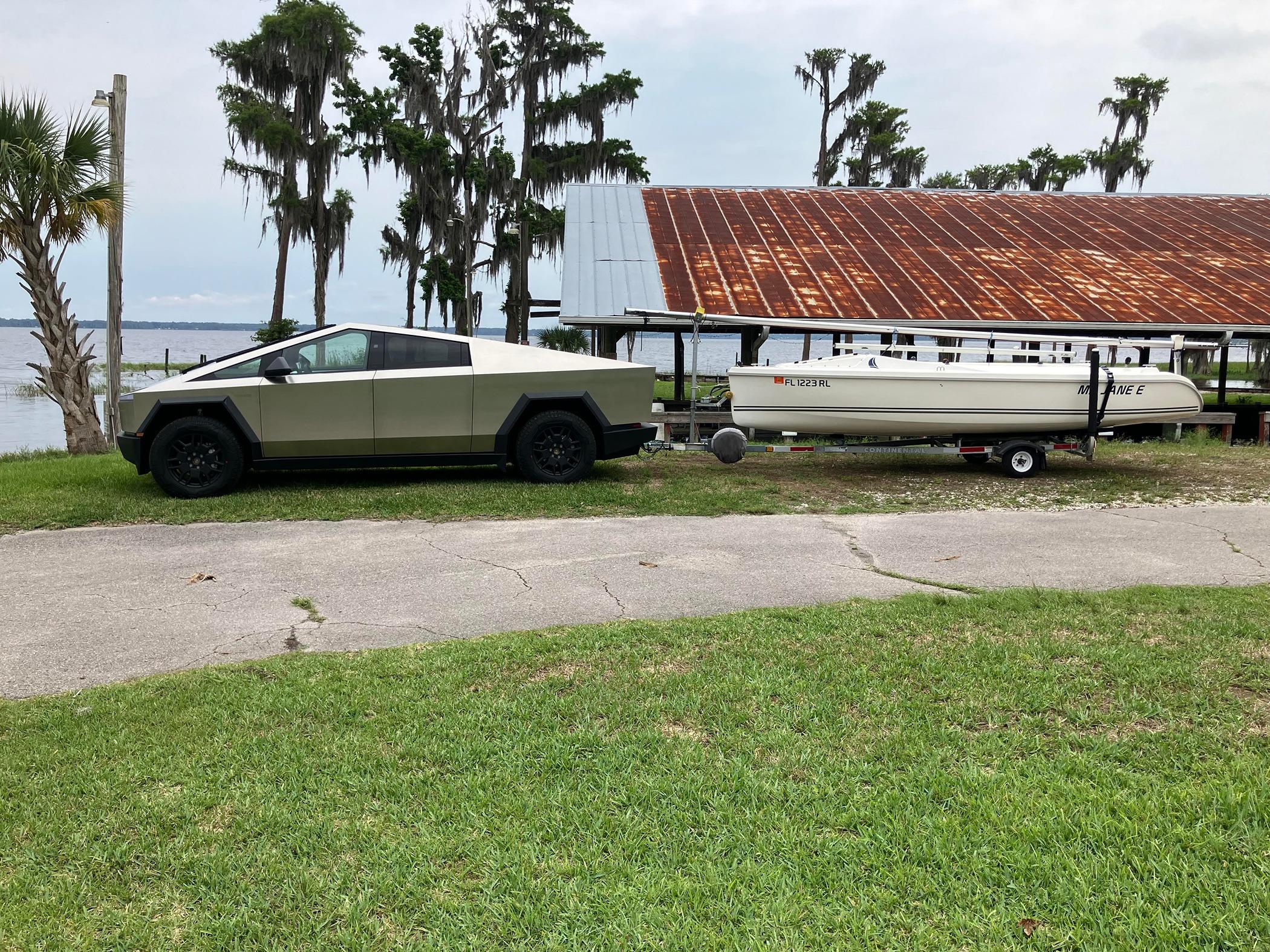 Tesla Cybertruck Let's see your Cybertruck towing Electric Boats or Any Boats Lake Santa Fe May 2024