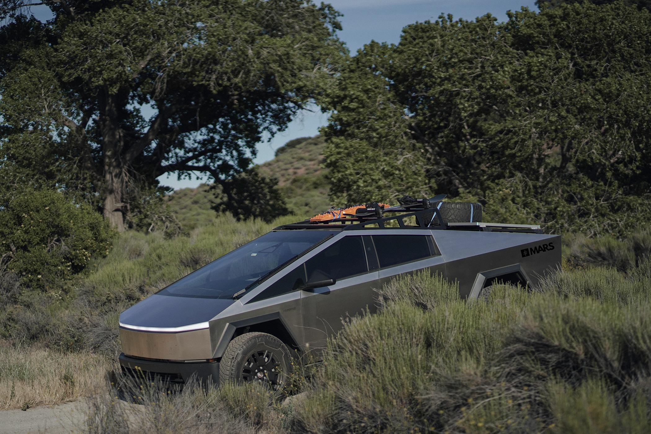 Tesla Cybertruck MARS™ EXPEDITION FRONT RACK SYSTEM FOR TESLA CYBERTRUCK 1718147681673-jl