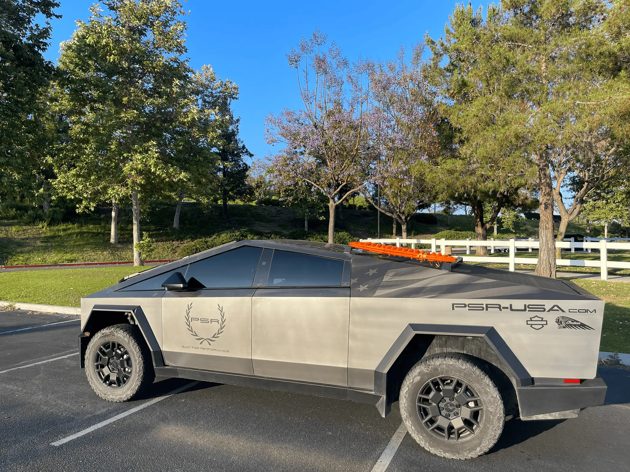 Tesla Cybertruck NEW PRODUCT LAUNCH: CYBERTRUCKco Light-duty crossbars available now tempImageL4CBc7