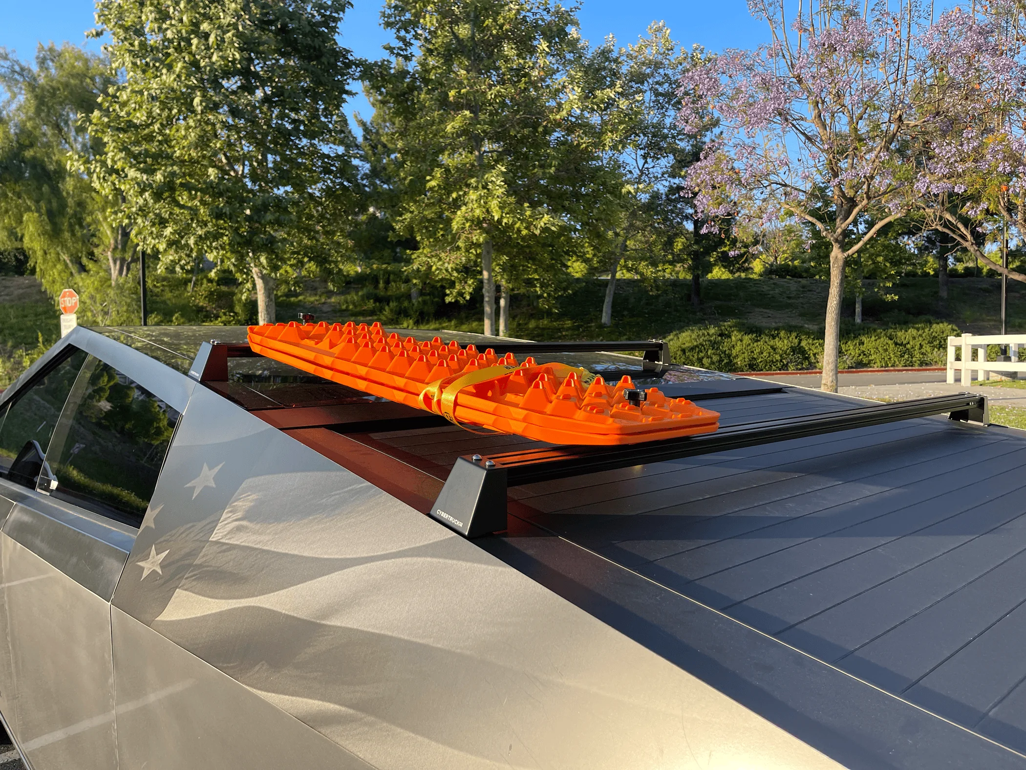 Tesla Cybertruck NEW PRODUCT LAUNCH: CYBERTRUCKco Light-duty crossbars available now tempImageRH7kVB