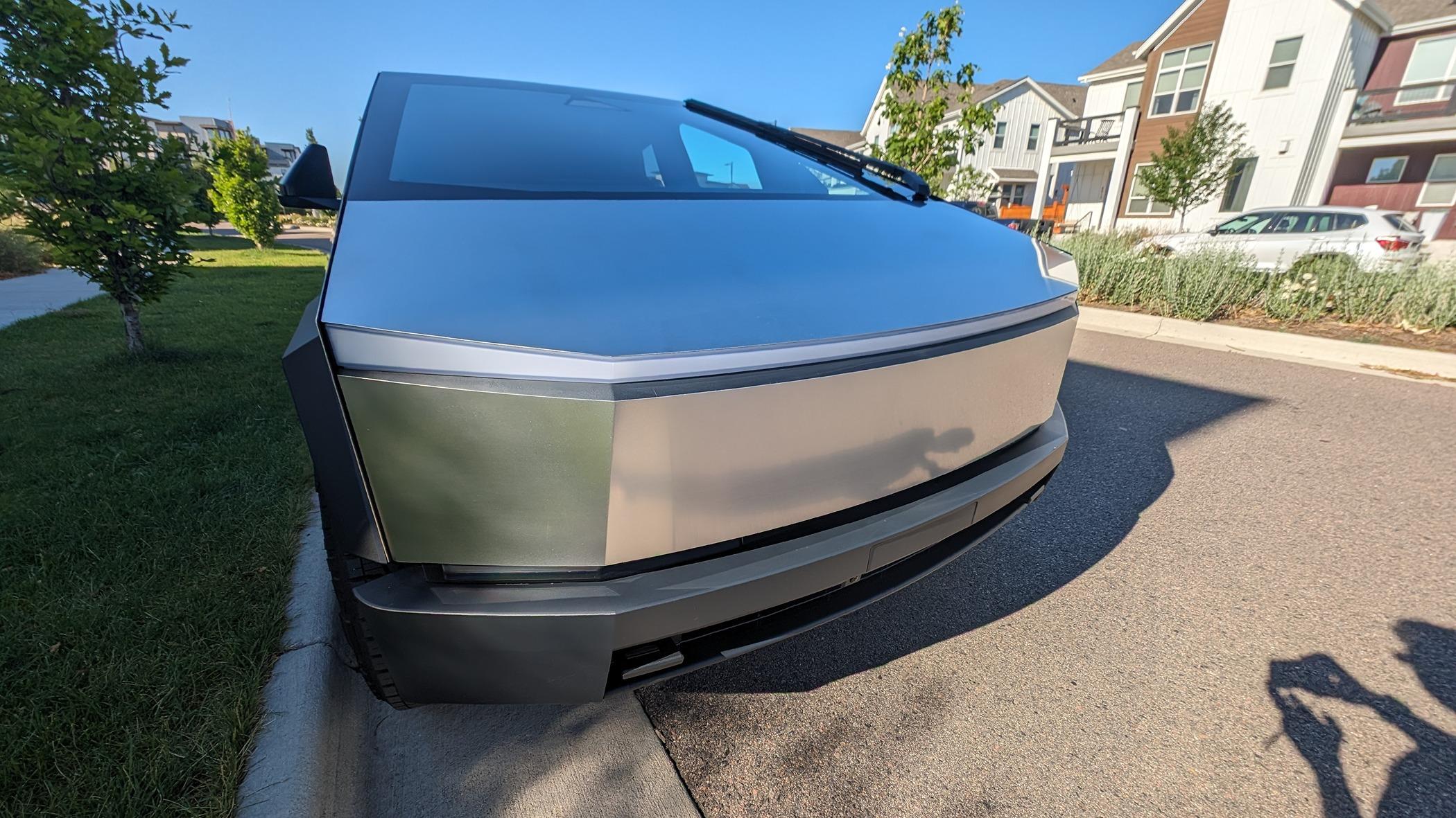 Tesla Cybertruck Polishing with Old Barkeeper's Friend and Windex - Great Results w/ Polisher PXL_20240612_142352493.MP