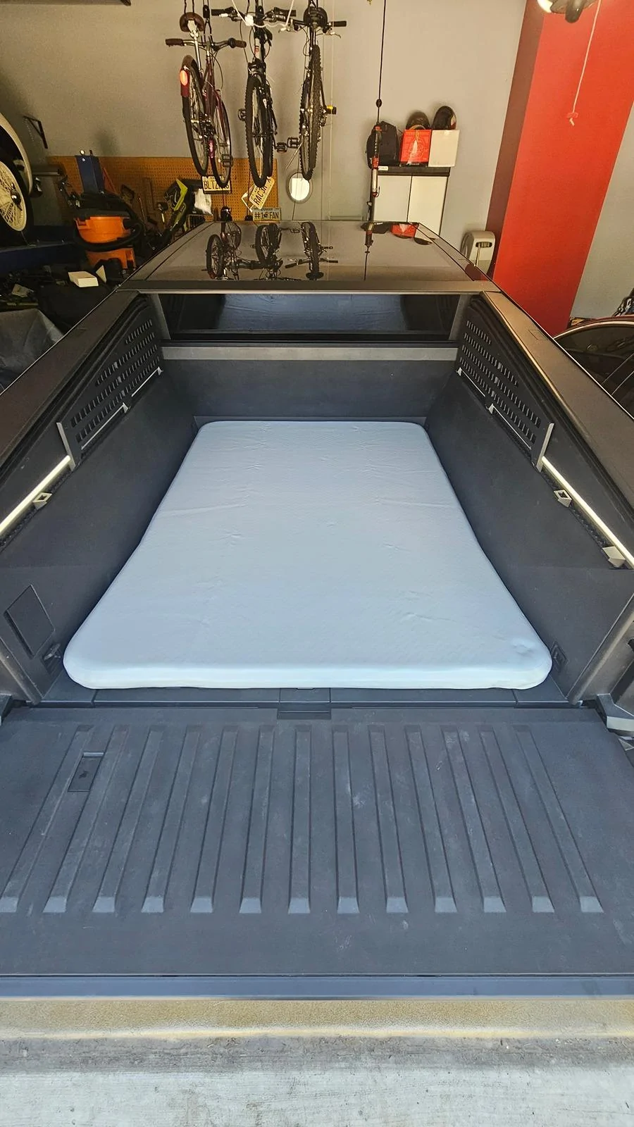 Tesla Cybertruck MARS™ AIR MATTRESS FOR CYBERTRUCK NOW READY TO SHIP (W/ ELECTRIC AIR PUMP) 20240614_152109