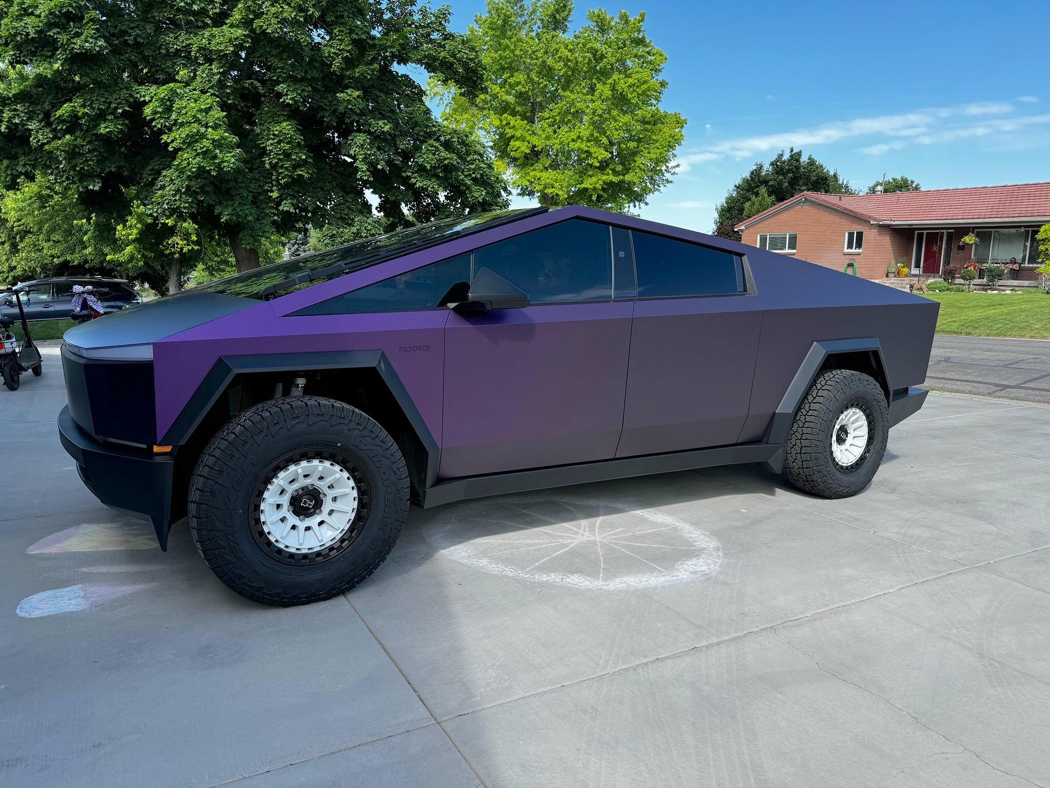 Tesla Cybertruck BLUE / BLURPLE / PURPLE Vinyl Wrap & PPF Cybertruck -- Photos & Videos IMG_3826