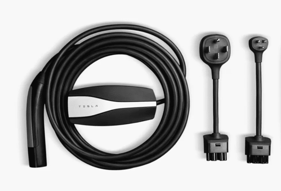 Tesla Cybertruck PowerShare Mobile Connector (Gen 3) -- Discussion 1718642274729-st