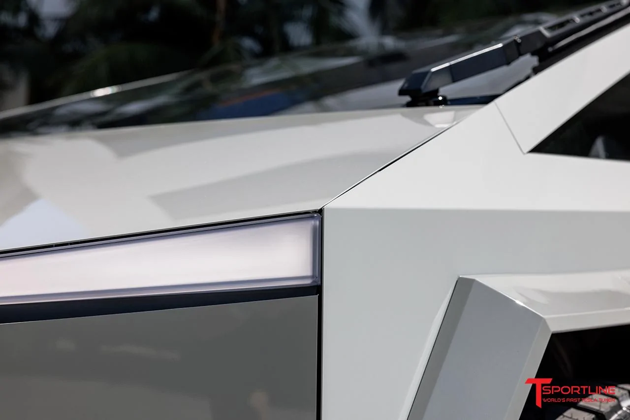 Tesla Cybertruck Triple Chalk Grey Cybertruck w/ wrapped bumpers and 24" Monoblock wheels cig-cozy-gallery-11917ZUN-inozetek-chalk-grey-cybertruck-24-inch-aftermarket-wheels-ctm-custo