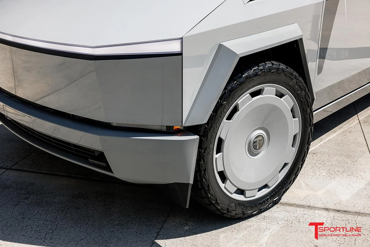Tesla Cybertruck Triple Chalk Grey Cybertruck w/ wrapped bumpers and 24" Monoblock wheels cig-cozy-gallery-11917g28-inozetek-chalk-grey-cybertruck-24-inch-aftermarket-wheels-ctm-custo