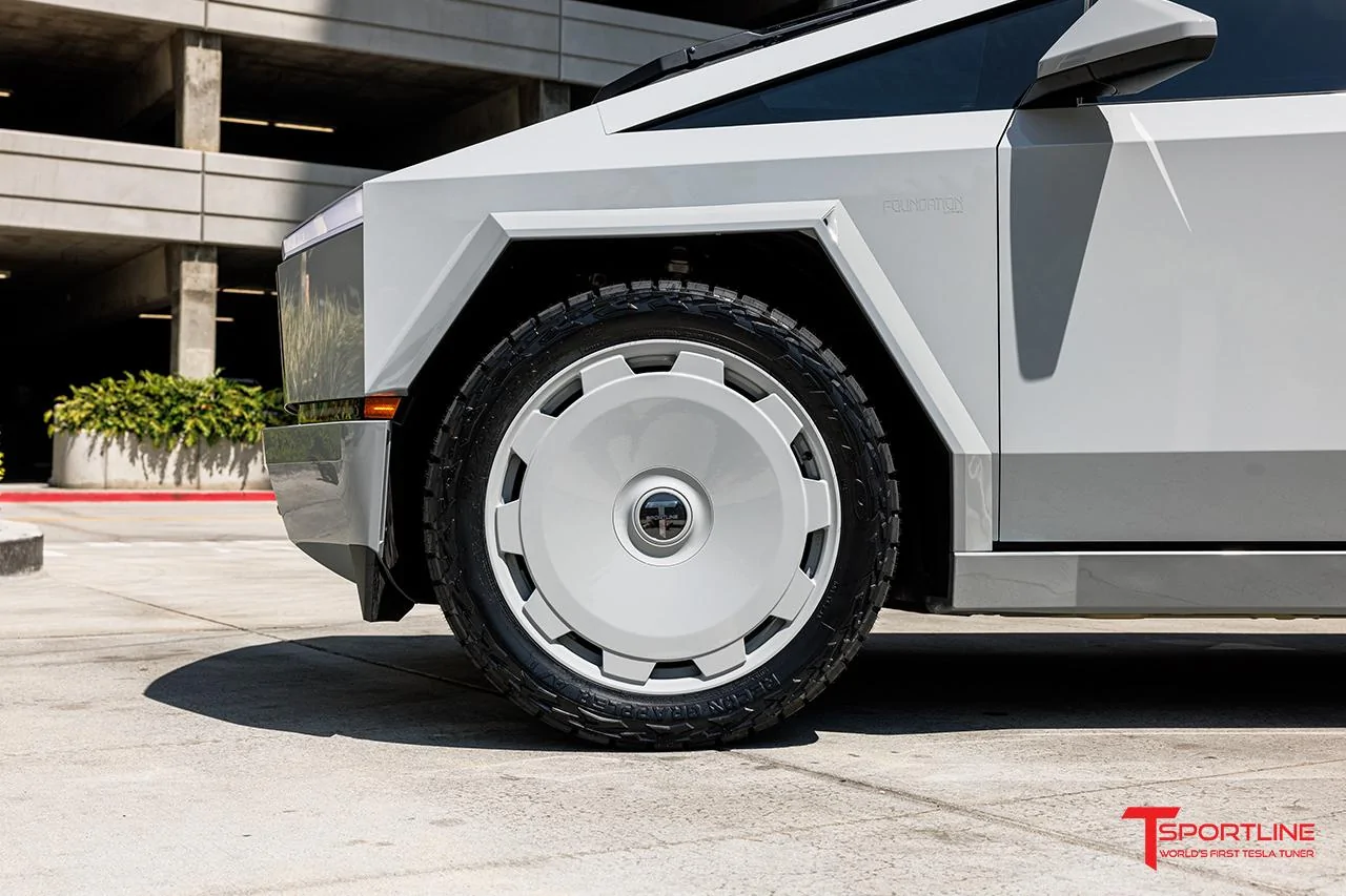 Tesla Cybertruck Triple Chalk Grey Cybertruck w/ wrapped bumpers and 24" Monoblock wheels cig-cozy-gallery-11917vQy-inozetek-chalk-grey-cybertruck-24-inch-aftermarket-wheels-ctm-custo