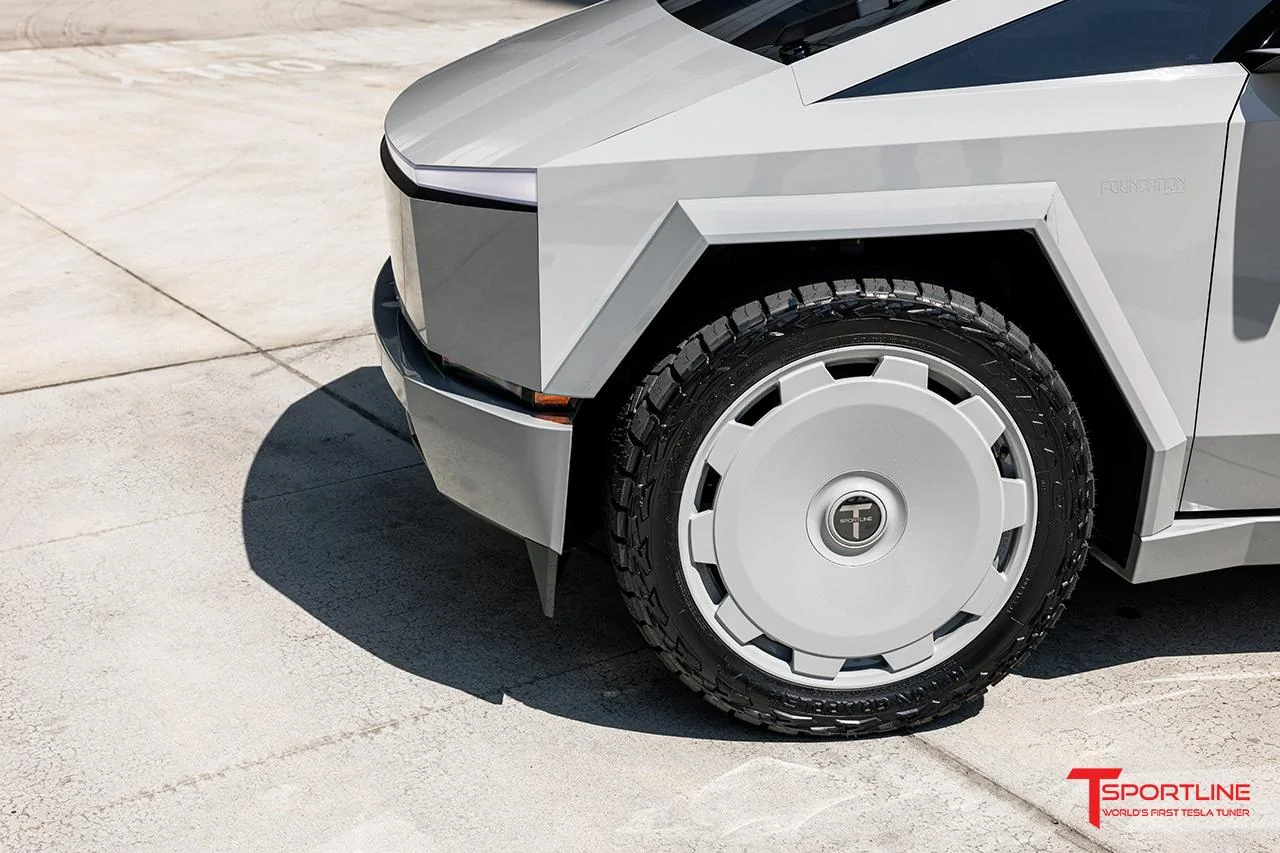 Tesla Cybertruck Triple Chalk Grey Cybertruck w/ wrapped bumpers and 24" Monoblock wheels cig-cozy-gallery-11917qEy-inozetek-chalk-grey-cybertruck-24-inch-aftermarket-wheels-ctm-custo