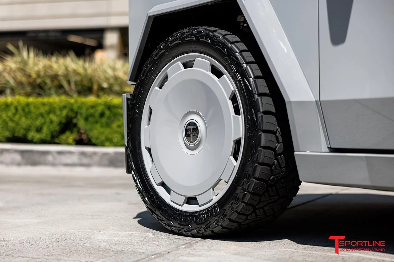 Tesla Cybertruck Triple Chalk Grey Cybertruck w/ wrapped bumpers and 24" Monoblock wheels cig-cozy-gallery-11917g9Y-inozetek-chalk-grey-cybertruck-24-inch-aftermarket-wheels-ctm-custo