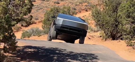 Tesla Cybertruck Utah Camping & Road Trip.  Cyberbeast Performance. Outstanding IMG_1637