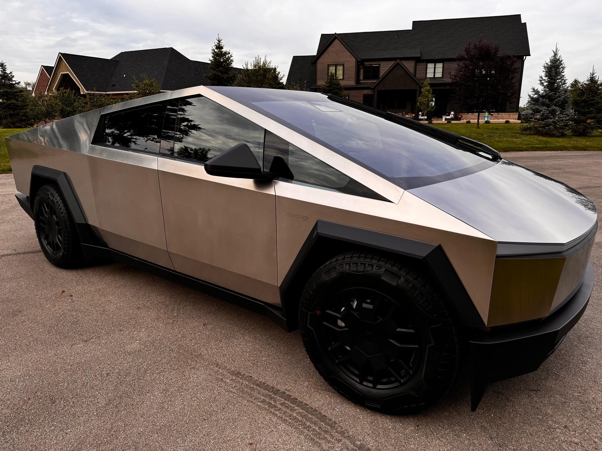 Tesla Cybertruck WTS: Cybertruck (Beast) located in Indiana IMG_3539