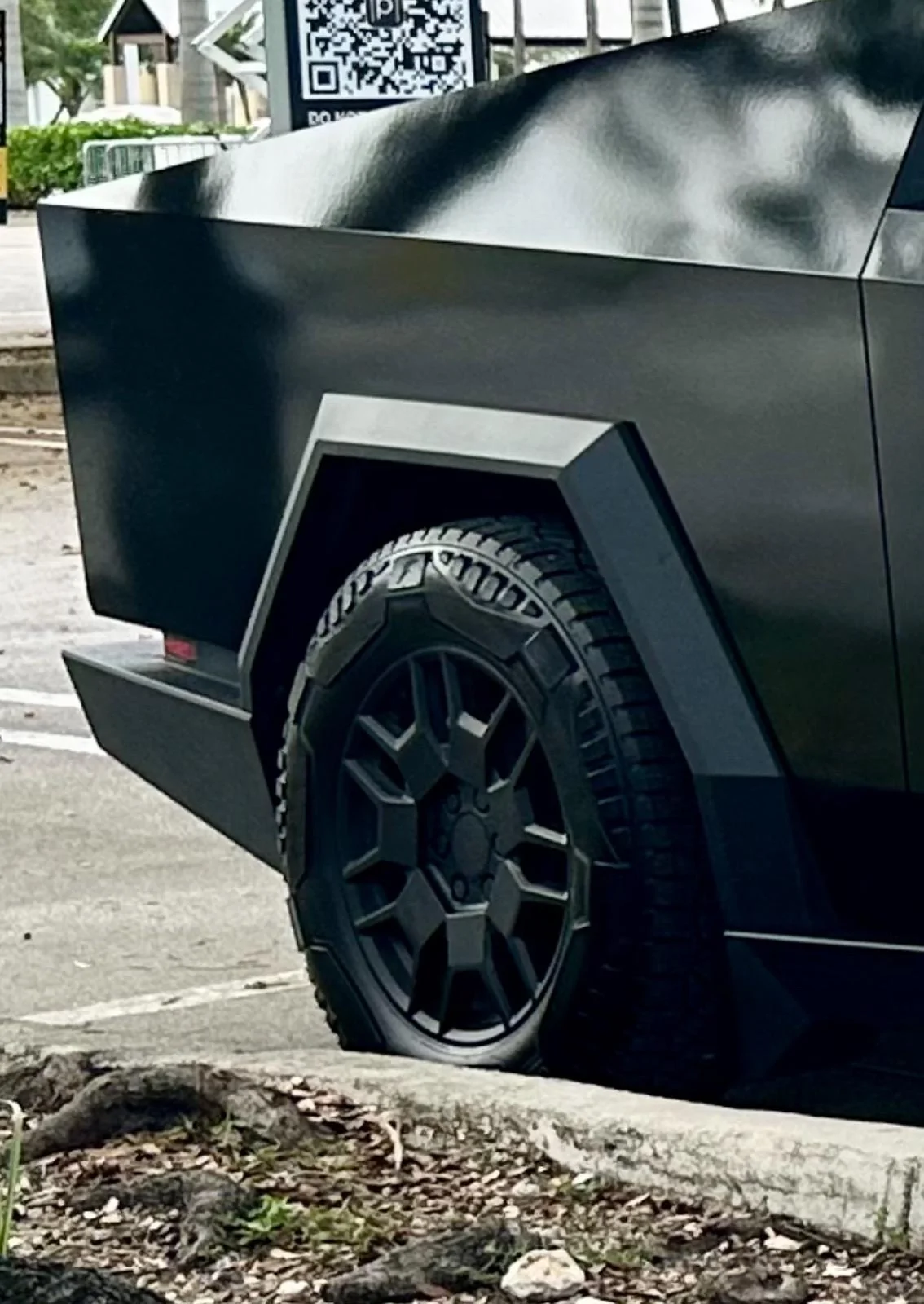 Tesla Cybertruck Official Wheel Covers Not Returning claims Tesla sales manager IMG_4031CA6D1DF0-1