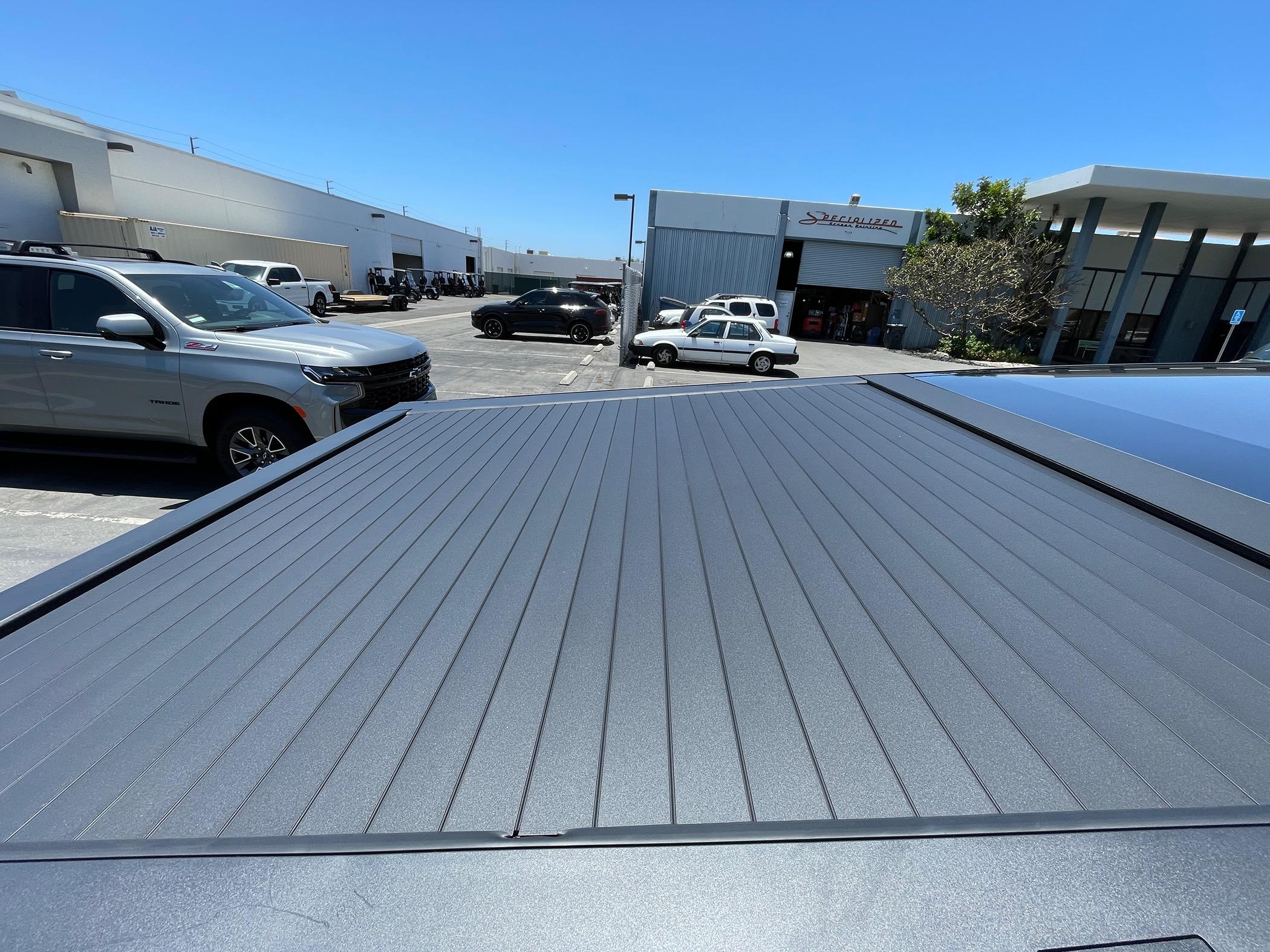 Tesla Cybertruck How many slats does your tonneau cover have? IMG_1135