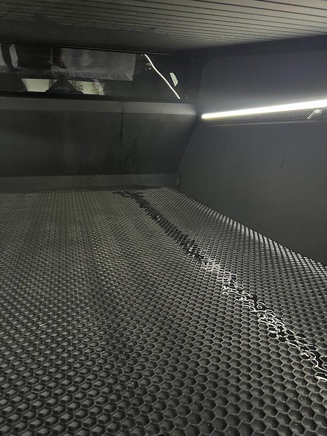 Tesla Cybertruck Leaking Tonneau cover caused by misaligned gasket - fix? bed