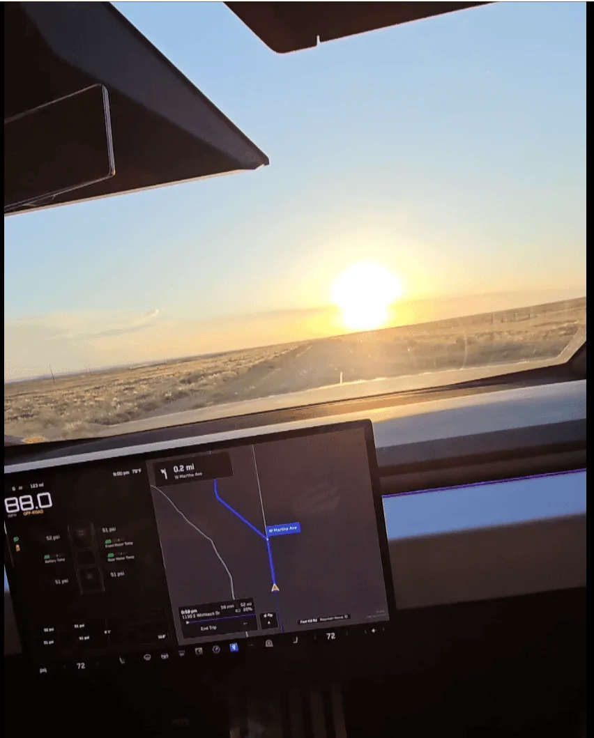 Tesla Cybertruck Daily random Cybertruck photos thread - Post Yours! 📸 🤳 1719110840933-wn