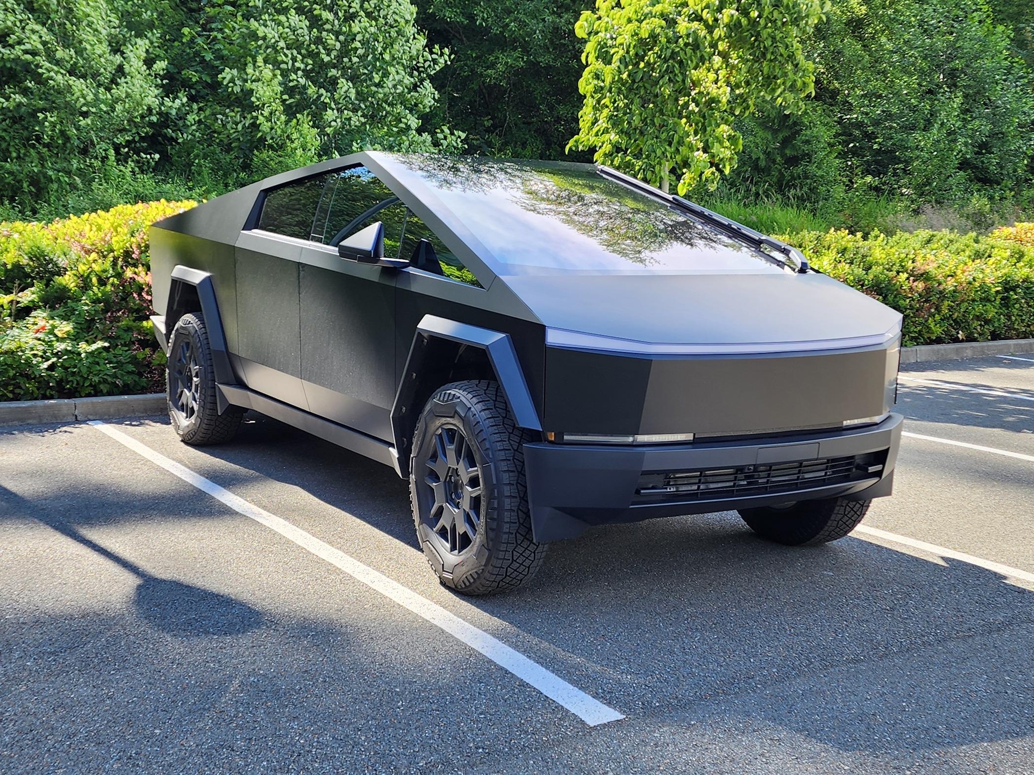 Tesla Cybertruck Daily random Cybertruck photos thread - Post Yours! 📸 🤳 1000003805