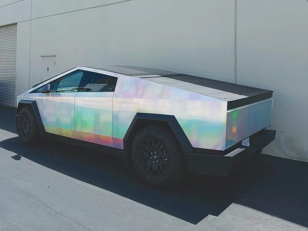 Tesla Cybertruck COLOR SHIFT / FADE / CHAMELEON Vinyl Wrap & PPF Cybertruck -- Photos & Videos Chrome Laser Electroplated Silver Cybertruck 6
