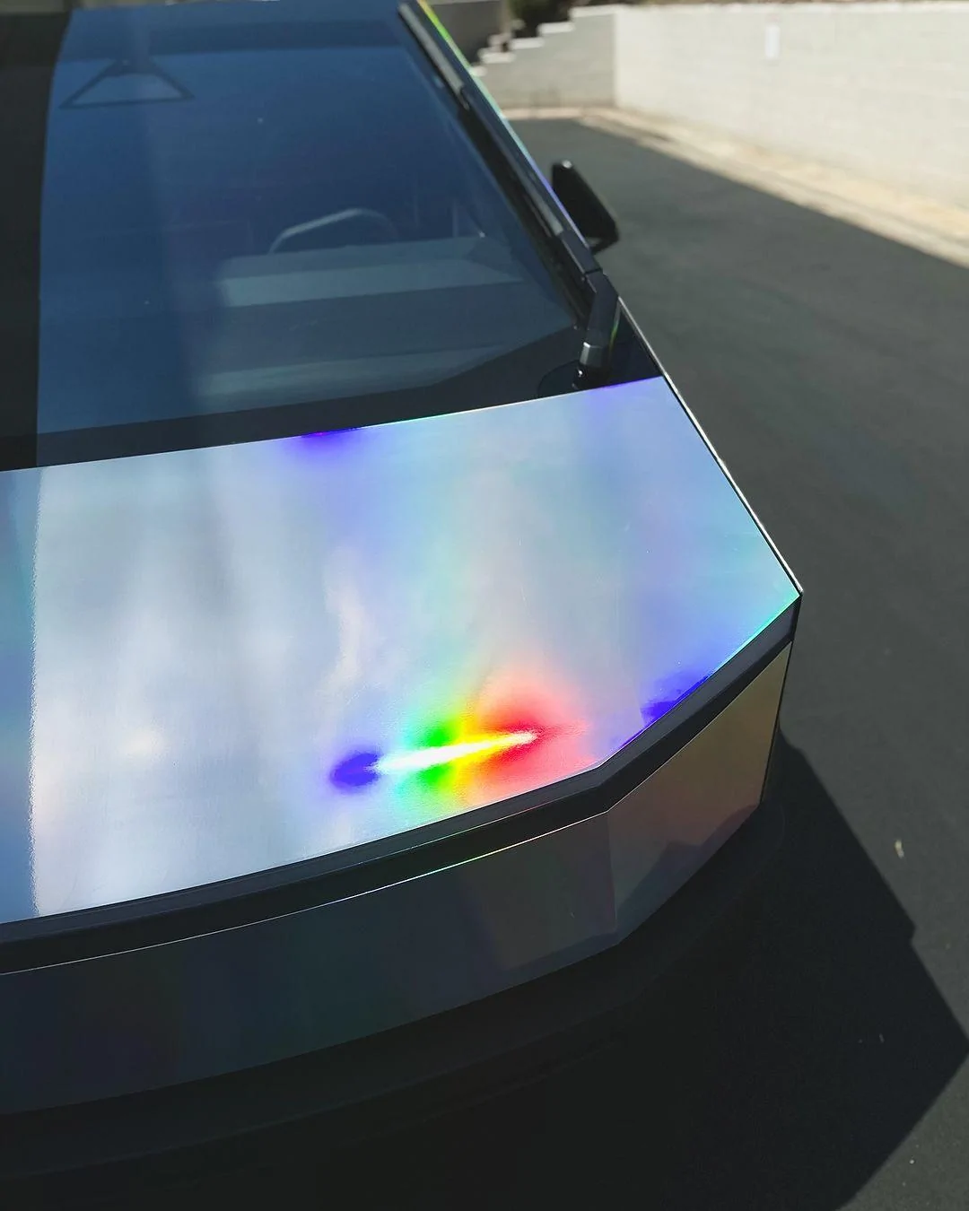 Tesla Cybertruck COLOR SHIFT / FADE / CHAMELEON Vinyl Wrap & PPF Cybertruck -- Photos & Videos Chrome Laser Electroplated Silver Cybertruck 1