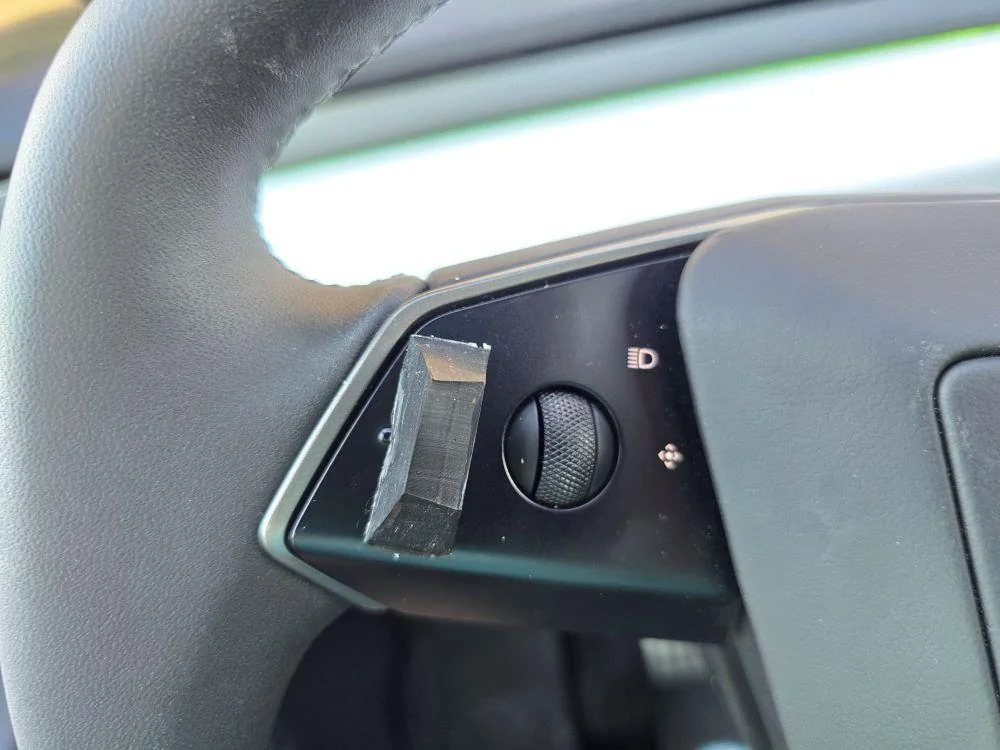 Tesla Cybertruck Turn signal idea for 3D printers or accessory vendors. InPlac