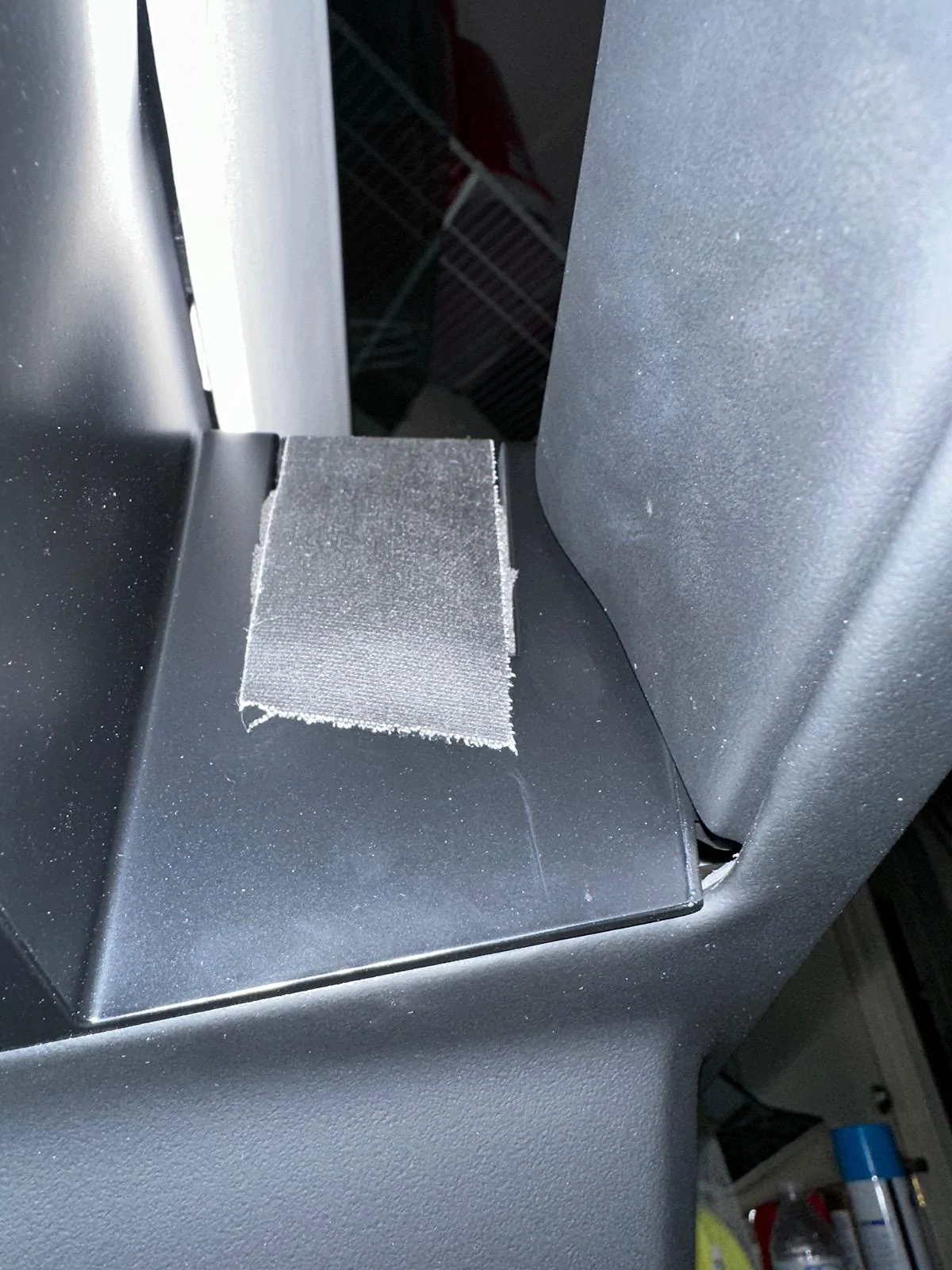 Tesla Cybertruck Emergency Door Open - How to avoid? IMG_1808