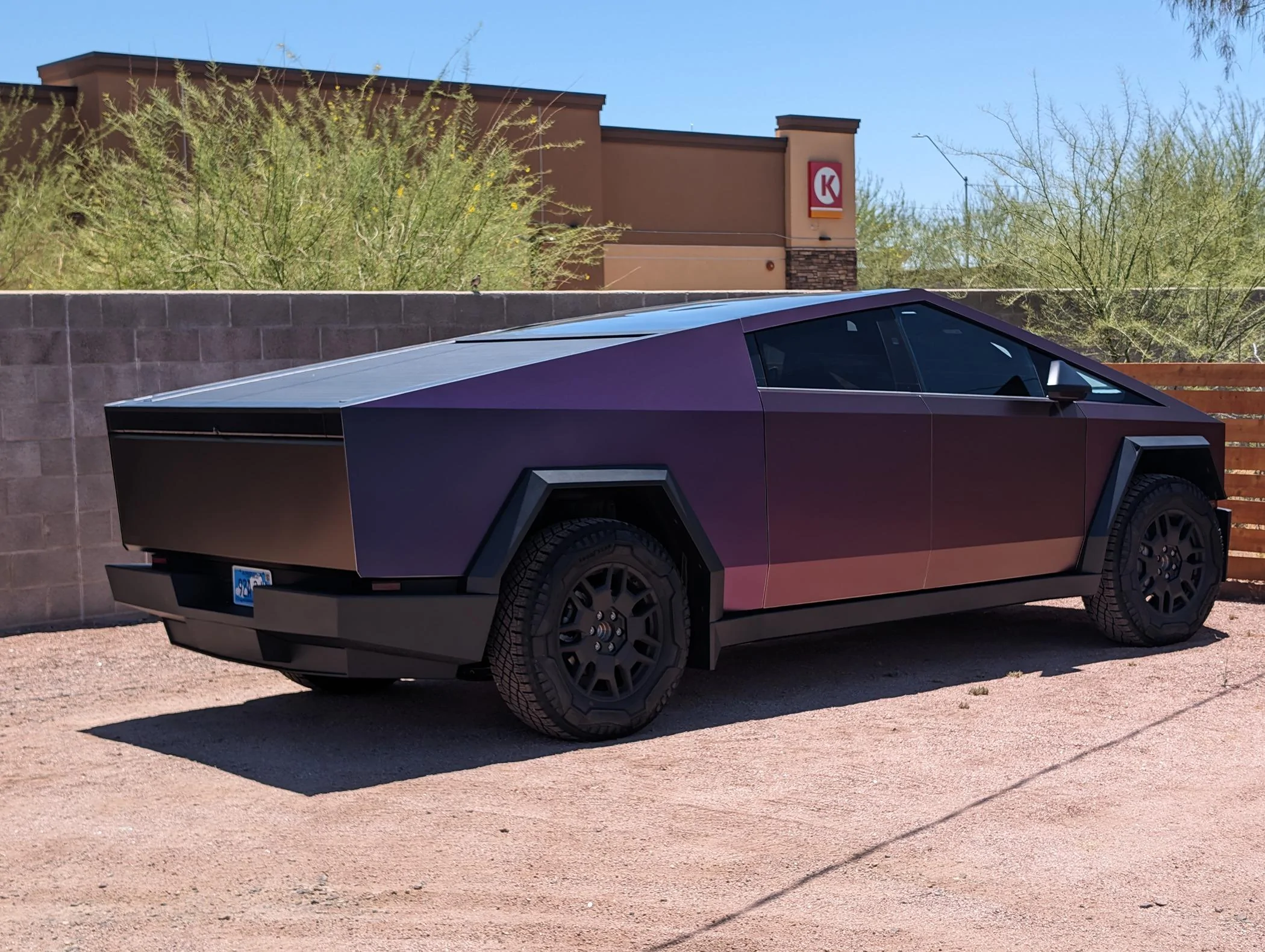 Tesla Cybertruck Anyone learn to DIY wrap their own Cybertruck? PXL_20240601_190106389
