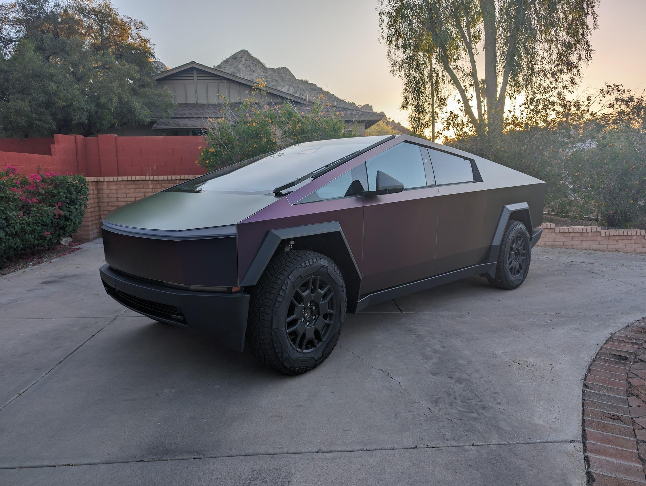 Tesla Cybertruck Anyone learn to DIY wrap their own Cybertruck? PXL_20240530_021214529