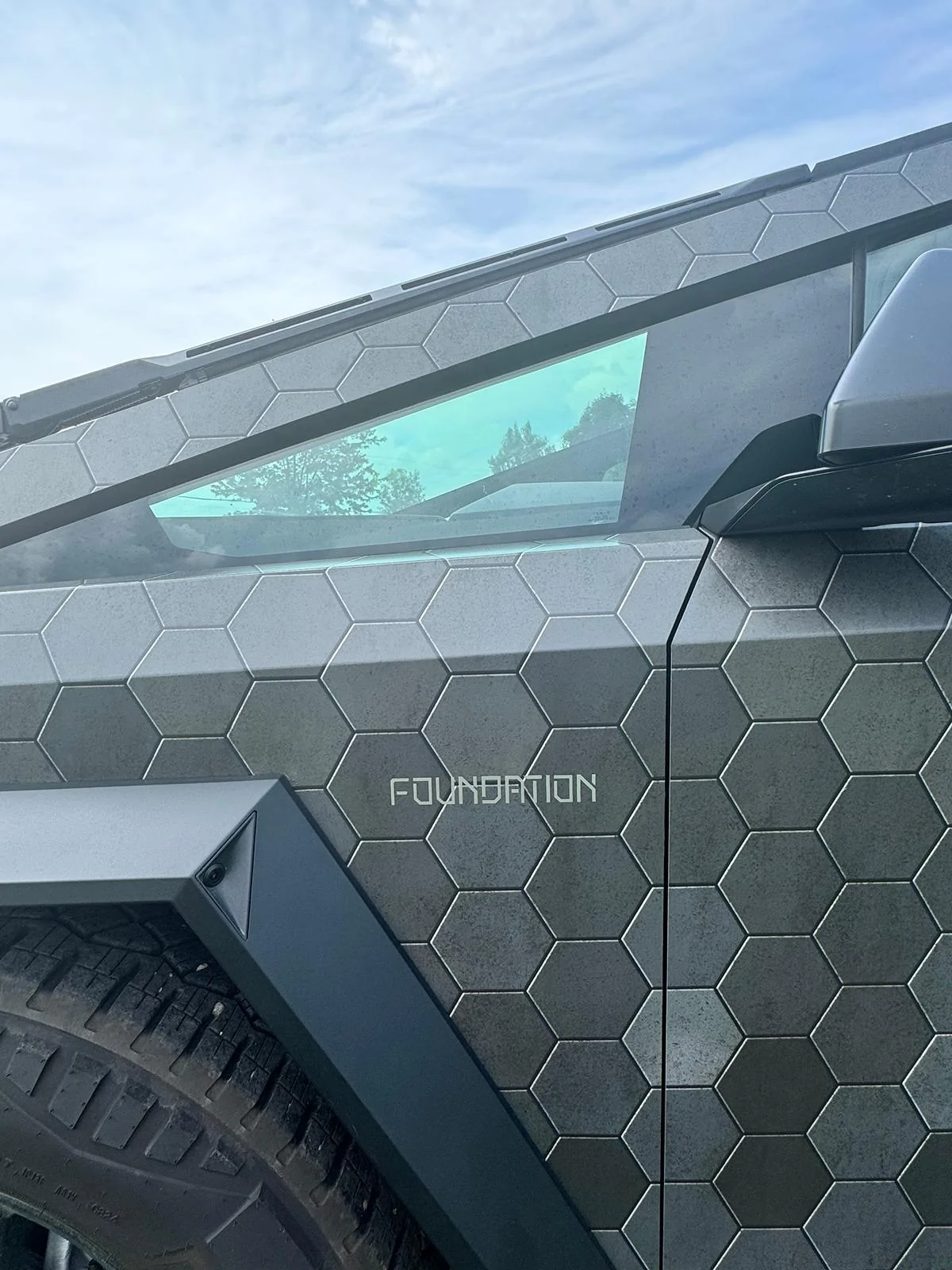 Tesla Cybertruck Matte Hexagonal “Starship Heat Tile” Wrap IMG_3240