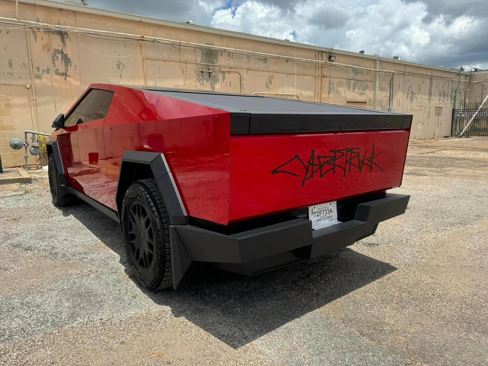 Tesla Cybertruck Teckwrap True Blood (Red) Wrap with Cybertruck lettering logo on tailgate Teckwrap True Blood (Red) Wrap with Cybertruck lettering logo on tailgate 2