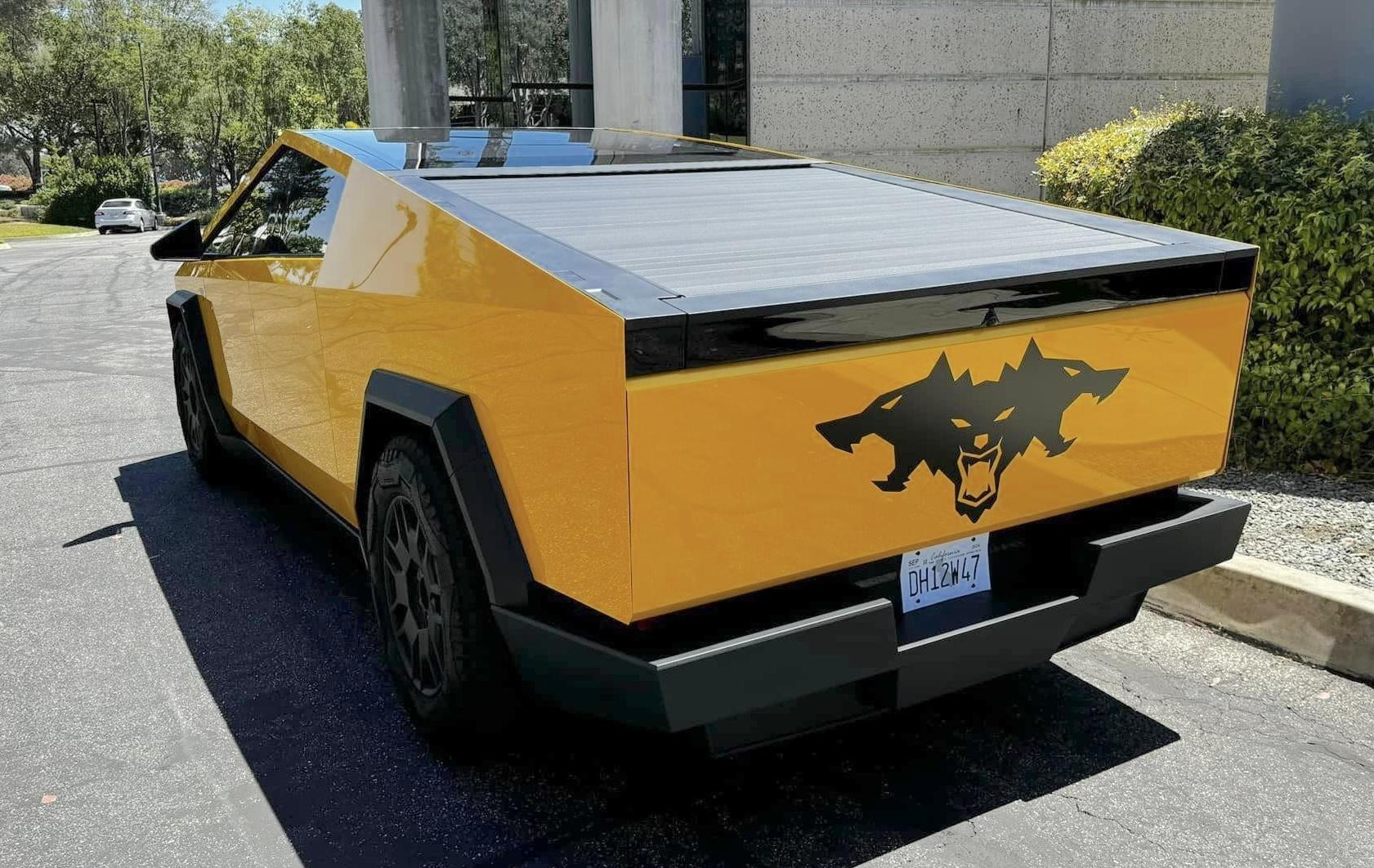 Tesla Cybertruck Sunflower Yellow (FlexiShield PPF) + Cyberbeast Cerberus logo looks great on Cybertruck Sunflower Yellow (FlexiShield PPF) Cybertruck 1