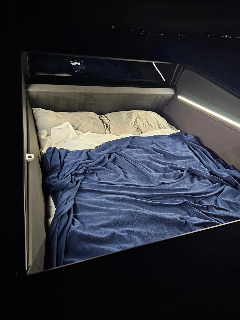 Tesla Cybertruck MARS™ AIR MATTRESS FOR CYBERTRUCK NOW READY TO SHIP (W/ ELECTRIC AIR PUMP) 20240628_213349