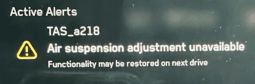 Tesla Cybertruck Cyberbeast issue message: “Air suspension unable to raise” and “Air compressor temperature above operating..." Main Screen Fault