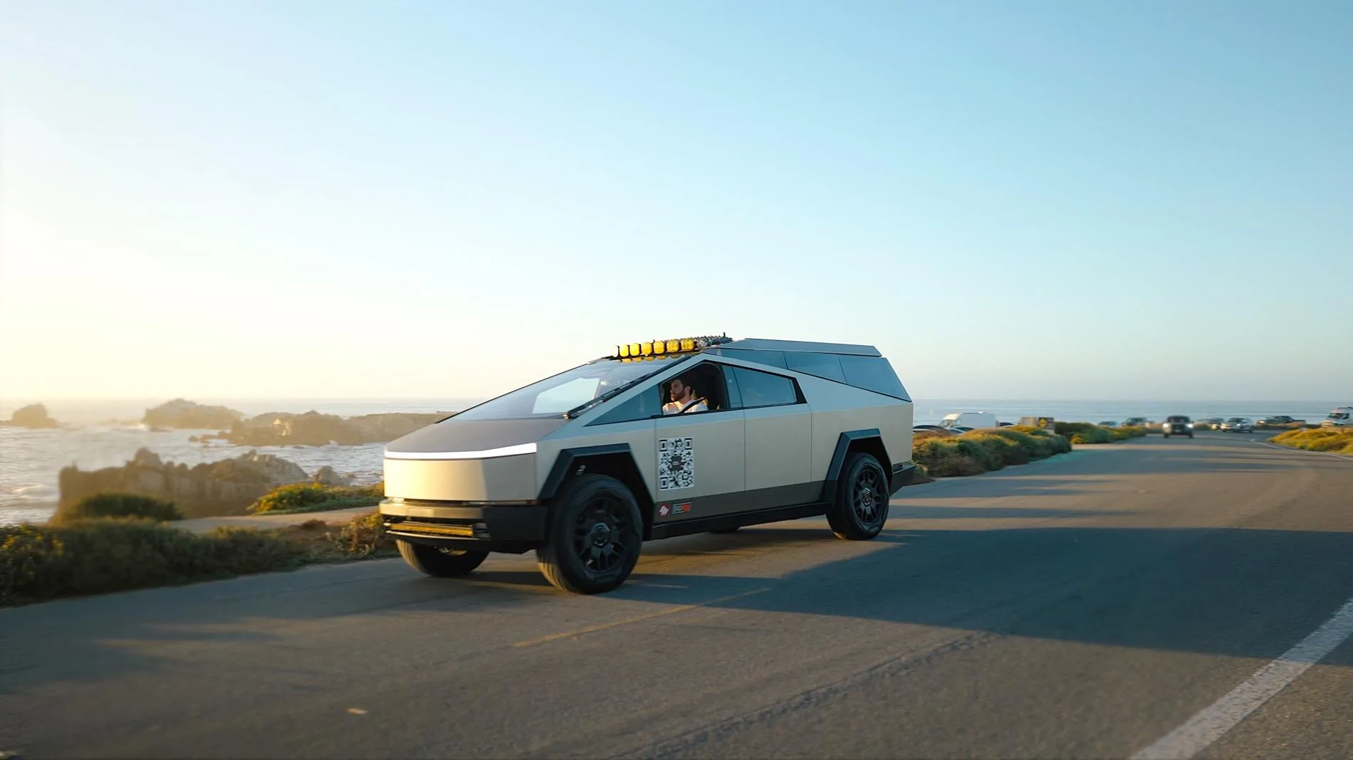 Tesla Cybertruck CYBERTRUCKco World’s First Production-Intent roofrack w/ custom rooftop tent dsjfsdjf
