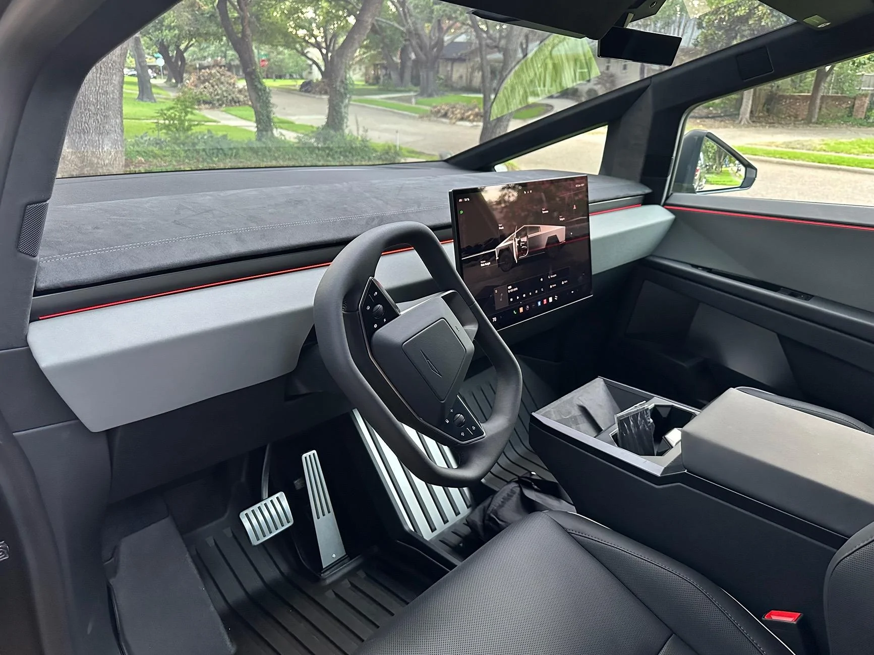 Tesla Cybertruck Tactical Grey Interior waiting room (updated with delivered photos & videos) IMG_7969