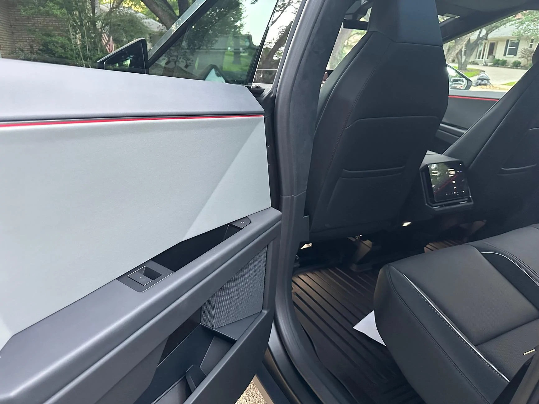 Tesla Cybertruck Tactical Grey Interior waiting room (updated with delivered photos & videos) IMG_7973