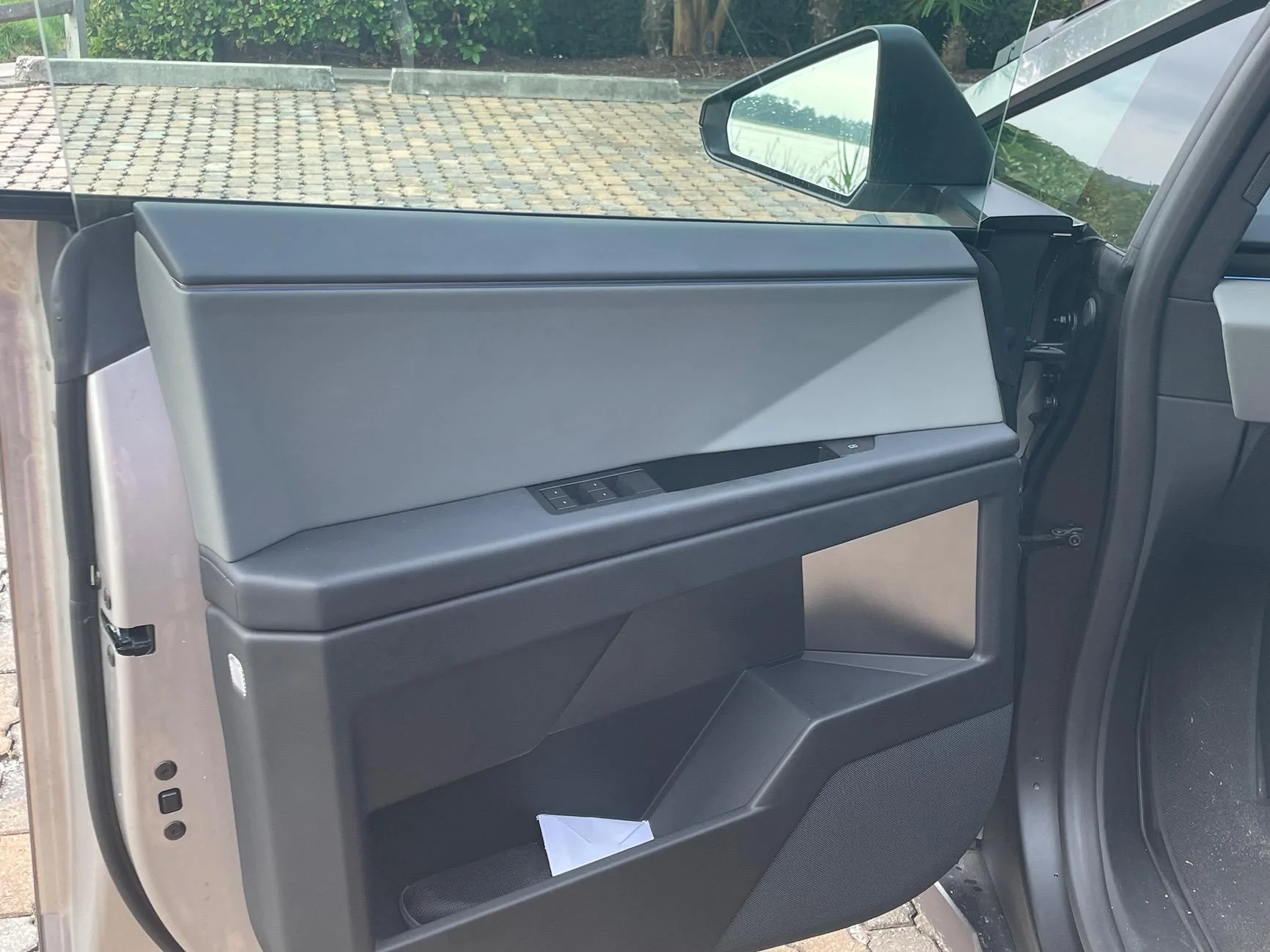 Tesla Cybertruck Tactical Grey Interior Cybertruck (CyberBeast)'s Surprising & Amazing Delivery Experience in Houston Area IMG_3689