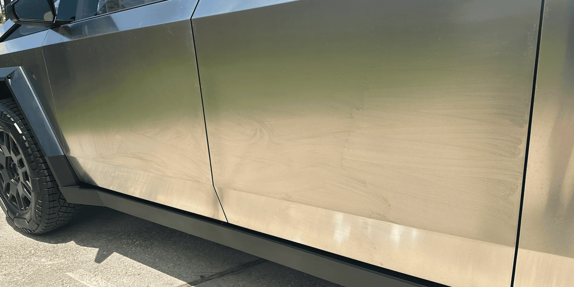 Tesla Cybertruck Rinse off without water spots? (Easiest Foam?) 1719855942555-zo